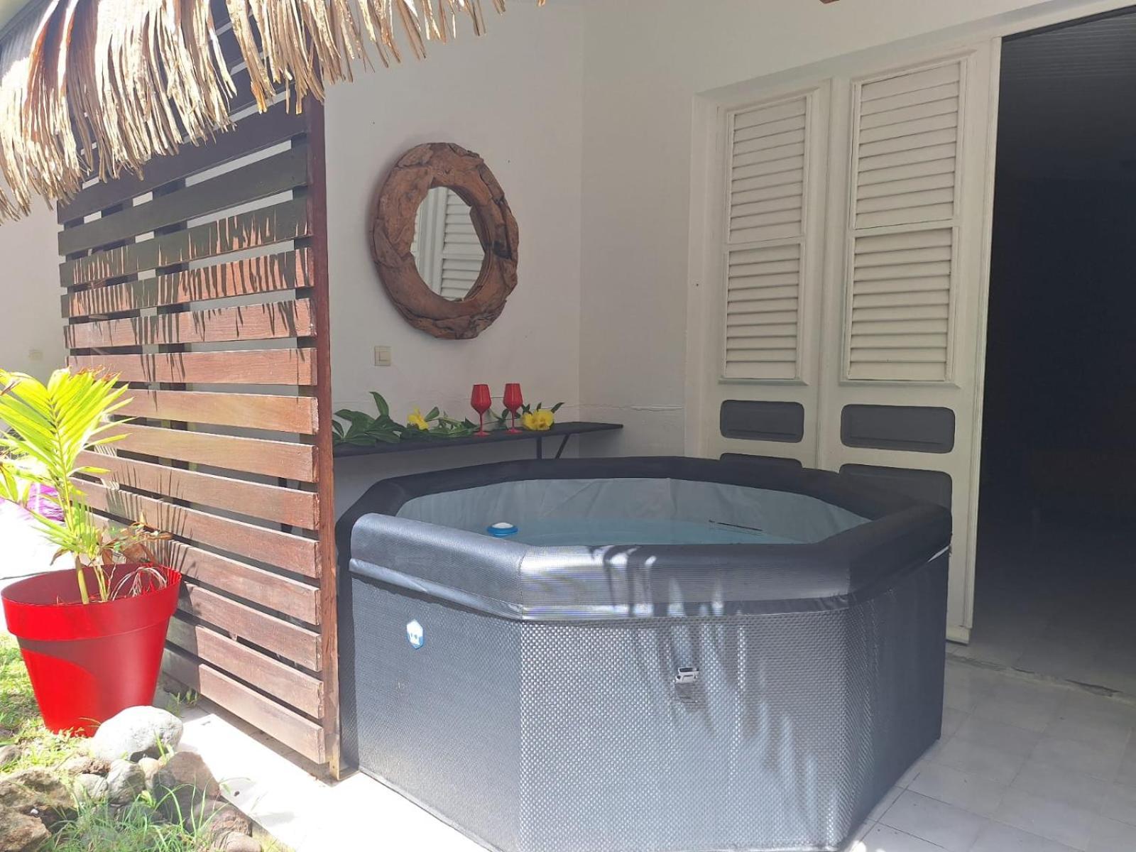 Orcéa&Spa Séjours Ecofriendly Sainte-Anne Extérieur photo